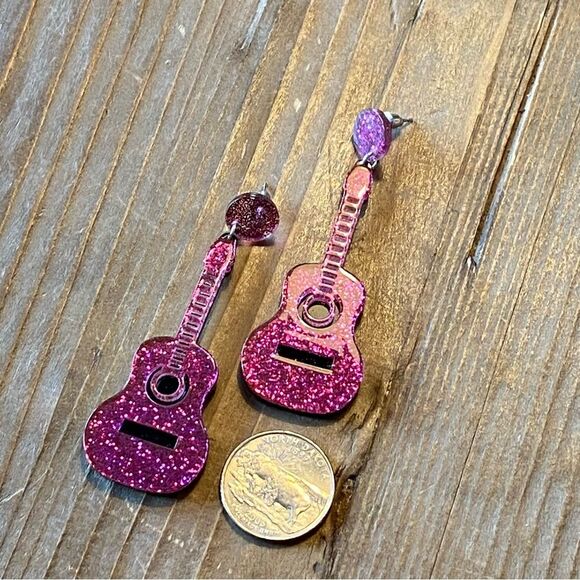 Pink Sparkly Rock n Roll Guitar Earrings NEW - Picture 5 of 8